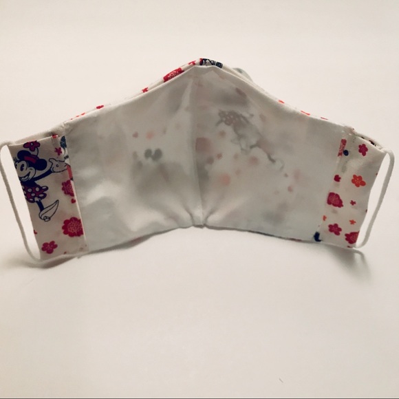 Dancing Mickey Mouse & Minnie Face Mask - Picture 5 of 11